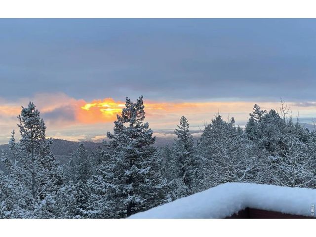 107 Sunrise Ln, Boulder, CO 80302