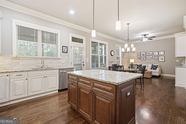 262 Trecastle Square, Canton, GA 30114