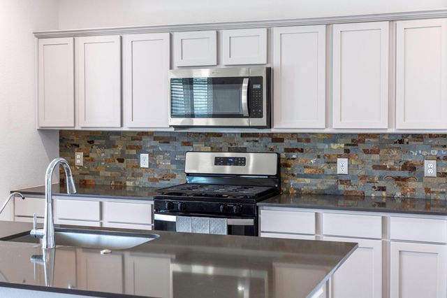 40515 Crisp Beech Street, Magnolia, TX 77354