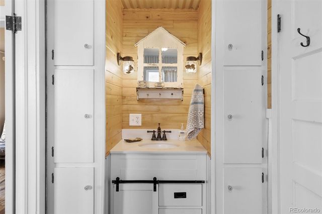 154 Mariposa Street, Hartsel, CO 80449