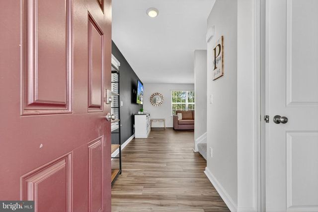 35500 QUAIL MEADOW LN, Locust Grove, VA 22508