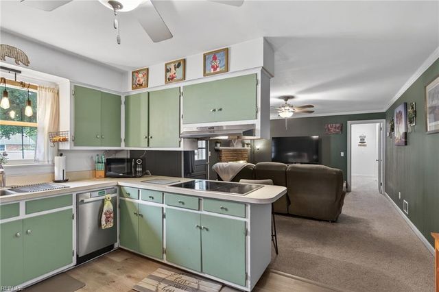 537 Hillwell RD, Chesapeake, VA 23322