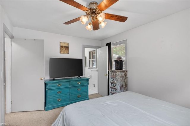 537 Hillwell RD, Chesapeake, VA 23322
