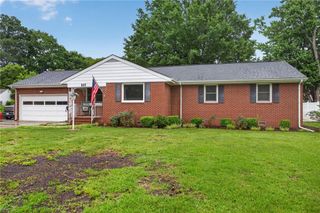 537 Hillwell RD, Chesapeake, VA 23322