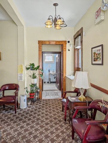 23 Fruit St, Worcester, MA 01609
