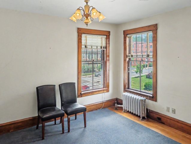 23 Fruit St, Worcester, MA 01609