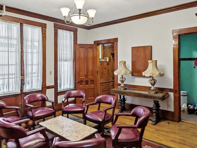23 Fruit St, Worcester, MA 01609
