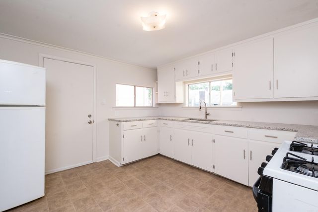 7505 Ohio St, Little Rock, AR 72207