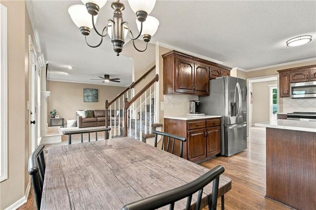21488 W 121st Terrace, Olathe, KS 66061