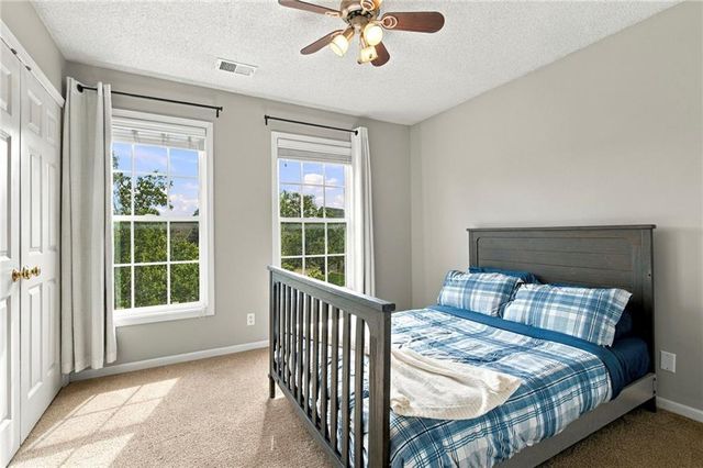 21488 W 121st Terrace, Olathe, KS 66061