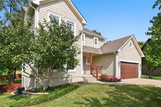 21488 W 121st Terrace, Olathe, KS 66061