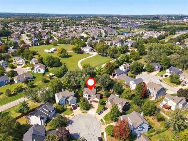 21488 W 121st Terrace, Olathe, KS 66061