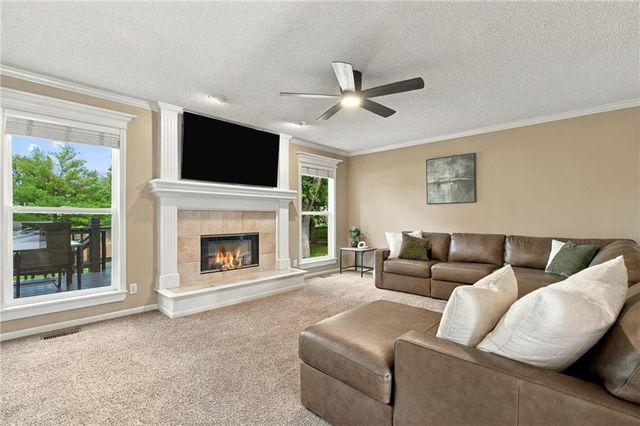 21488 W 121st Terrace, Olathe, KS 66061