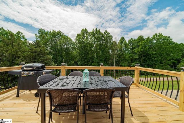 84 Benson Road, Travelers Rest, SC 29690