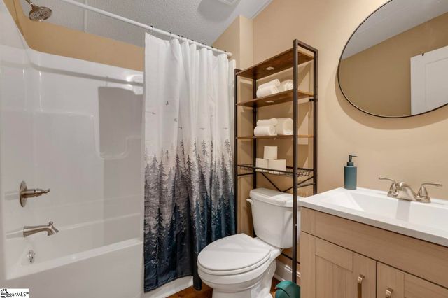 84 Benson Road, Travelers Rest, SC 29690