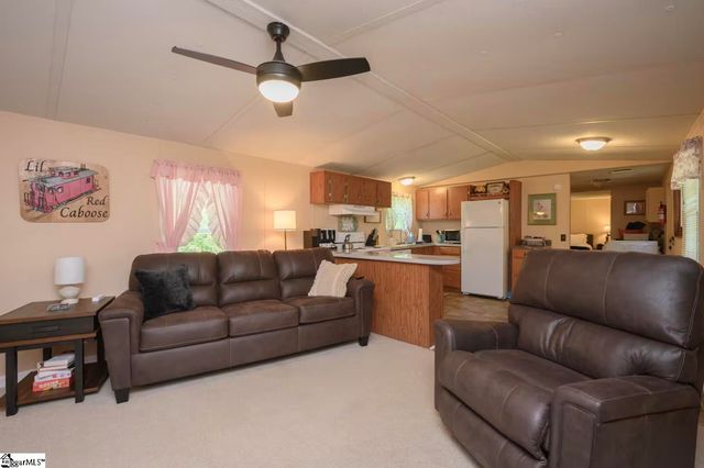 84 Benson Road, Travelers Rest, SC 29690