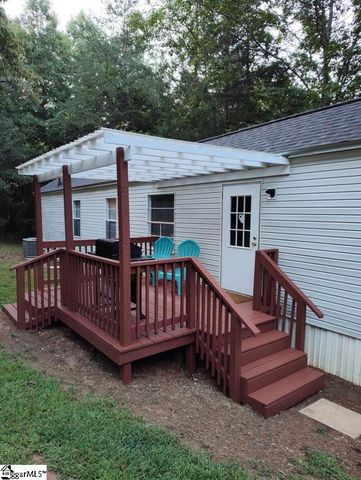 84 Benson Road, Travelers Rest, SC 29690