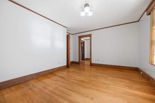 525 Lynn Fells Parkway, Melrose, MA 02176