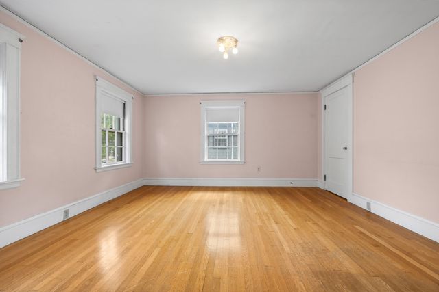 525 Lynn Fells Parkway, Melrose, MA 02176