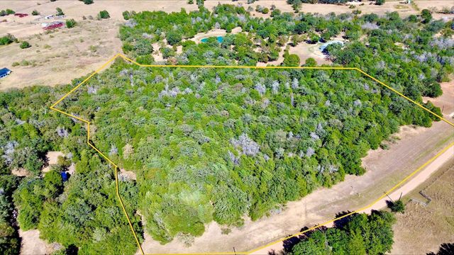1135 Private Road 7039, Lexington, TX 78947