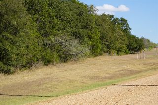 1135 Private Road 7039, Lexington, TX 78947
