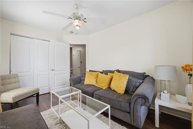 218 Teton CIR, Suffolk, VA 23435