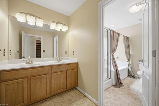 218 Teton CIR, Suffolk, VA 23435