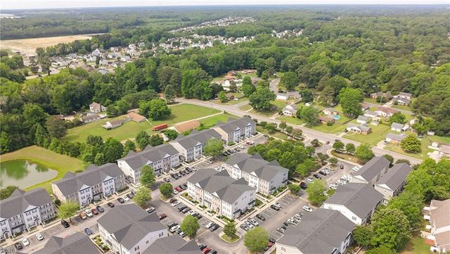 218 Teton CIR, Suffolk, VA 23435