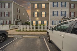 218 Teton CIR, Suffolk, VA 23435