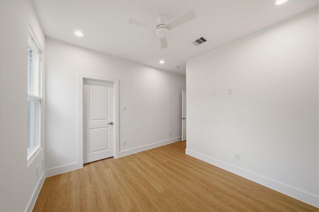 6514 Luce Street B, Houston, TX 77087