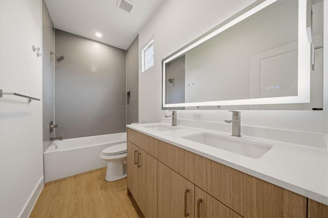 6514 Luce Street B, Houston, TX 77087