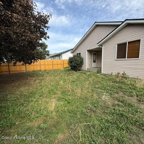 7533 N Winterview Drive, Coeur D'alene, ID 83815