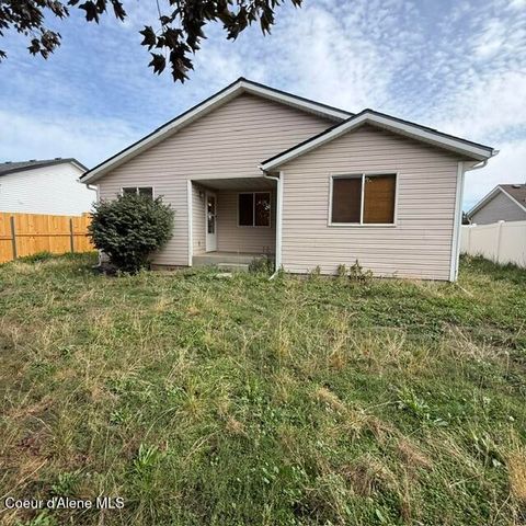 7533 N Winterview Drive, Coeur D'alene, ID 83815