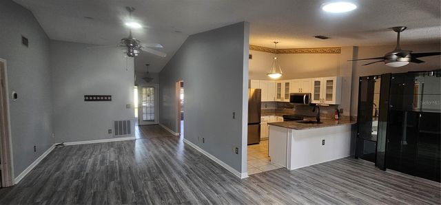 4075 SHORESIDE CIRCLE, Tampa, FL 33624