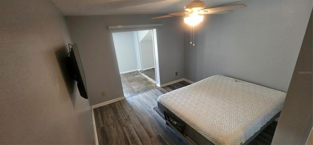 4075 SHORESIDE CIRCLE, Tampa, FL 33624