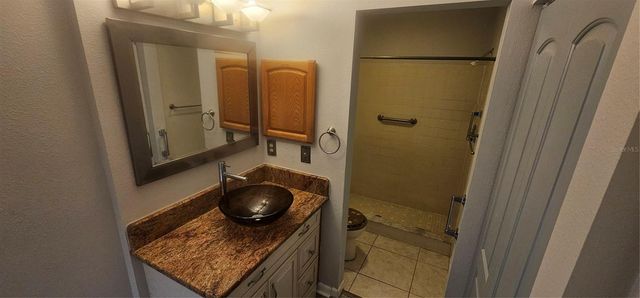 4075 SHORESIDE CIRCLE, Tampa, FL 33624