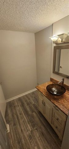 4075 SHORESIDE CIRCLE, Tampa, FL 33624