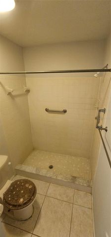 4075 SHORESIDE CIRCLE, Tampa, FL 33624