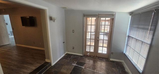 4075 SHORESIDE CIRCLE, Tampa, FL 33624