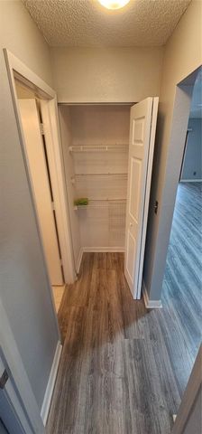 4075 SHORESIDE CIRCLE, Tampa, FL 33624