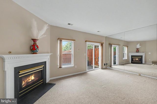 14651 SEASONS DR, Centreville, VA 20120