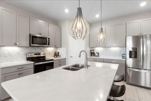 188 DAYLILY BOULEVARD, Nokomis, FL 34275