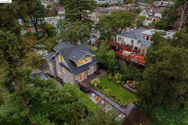 1374 El Centro Ave, Oakland, CA 94602