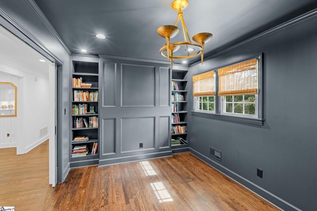 46 Partridge Lane, Greenville, SC 29601