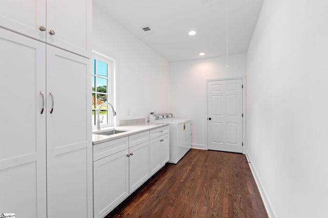 46 Partridge Lane, Greenville, SC 29601