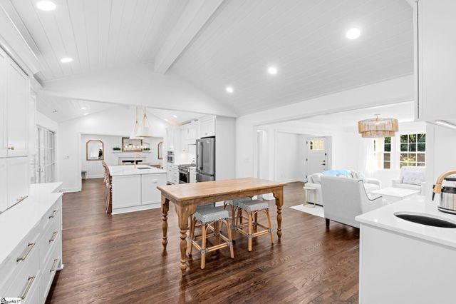 46 Partridge Lane, Greenville, SC 29601