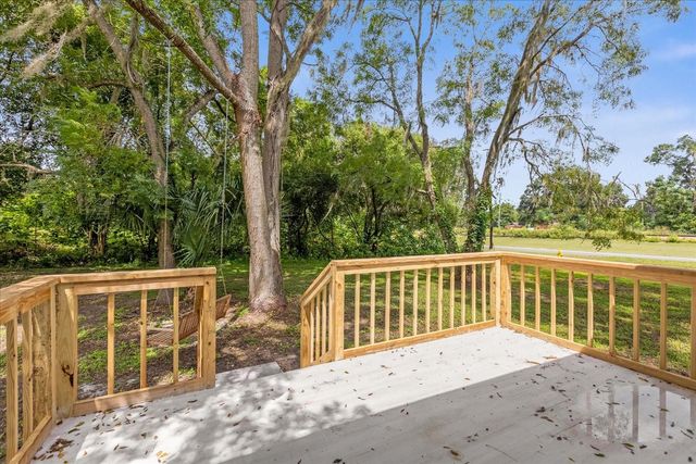 5851 SE DREW ROAD, Belleview, FL 34420