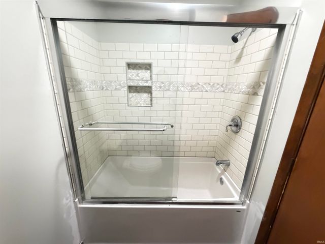 2913 W Winterberry Court, Bloomington, IN 47404