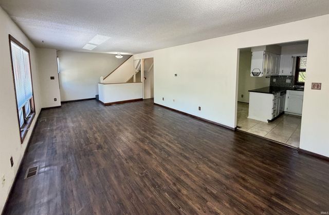 2913 W Winterberry Court, Bloomington, IN 47404