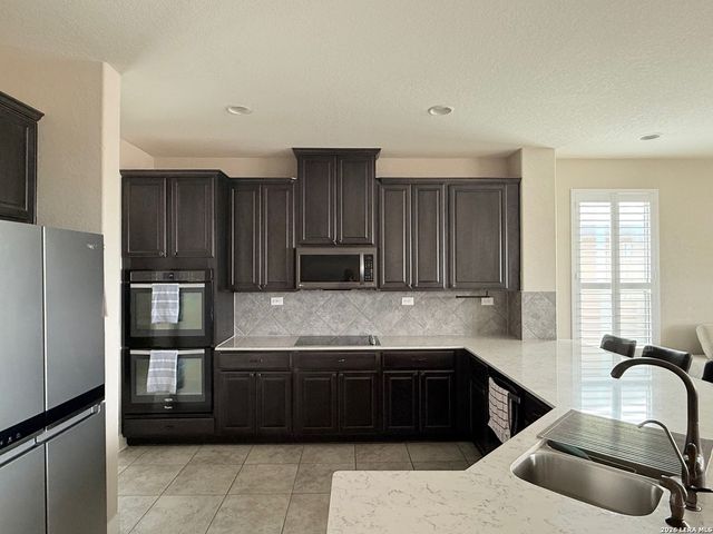 209 landmark, Cibolo, TX 78108